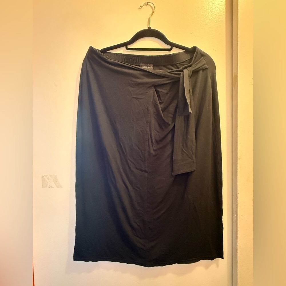 Women's Black Midi Wrap Skirt with Waisted Tie